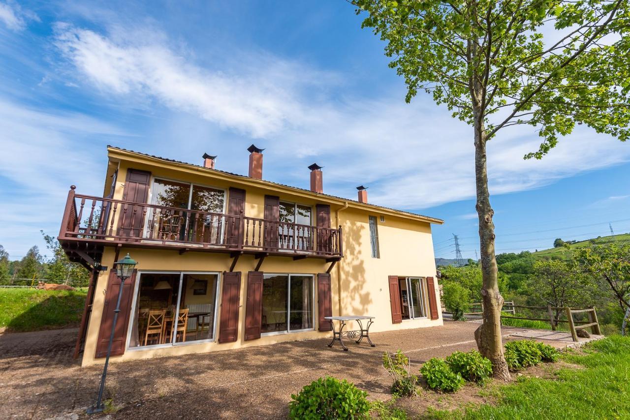 Country house Casa Oriental Cereceda (Asturias)